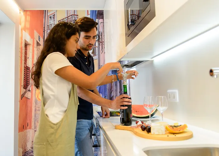 Sitio Dos Cavaleiros Daily Serviced * Лиссабон