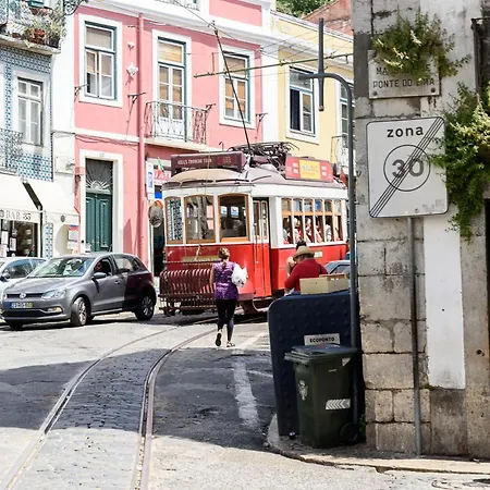 Sitio Dos Cavaleiros Daily Serviced Lisboa