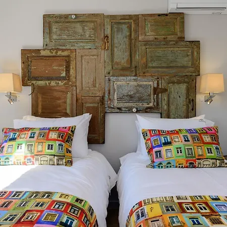 Sitio Dos Cavaleiros Daily Serviced * Lisboa