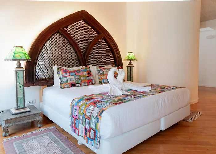 Sitio Dos Cavaleiros Daily Serviced ליסבון