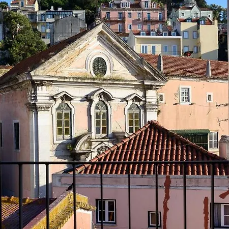 Sitio Dos Cavaleiros Daily Serviced Lissabon